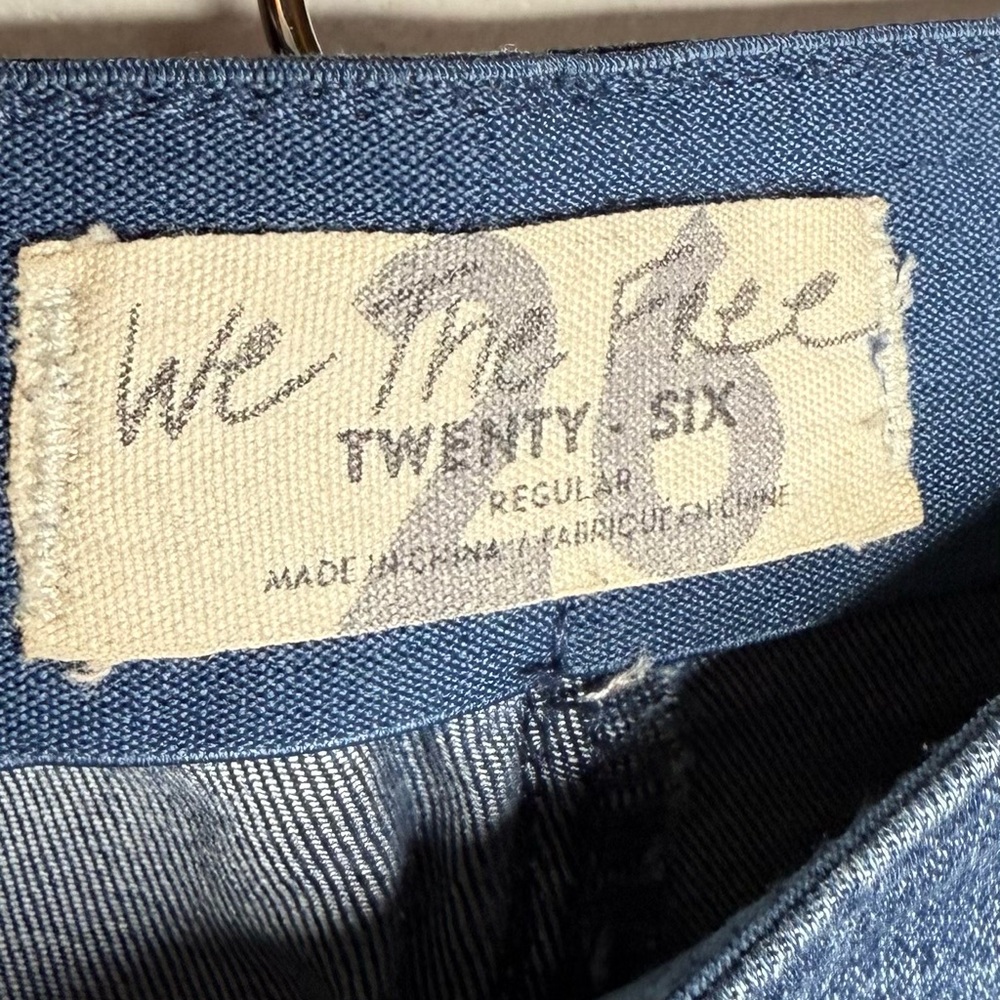 We The Free People Slim Pull On Flare Leg Seamed Jeans Medium Wash 2 26 Regular - Picture 9 of 9